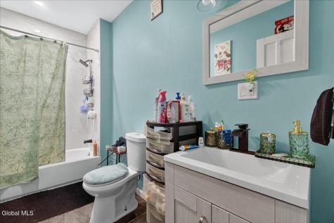 1503 Rugby Road Schenectady NY 12308