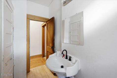 339 Delaware Avenue Albany NY 12209