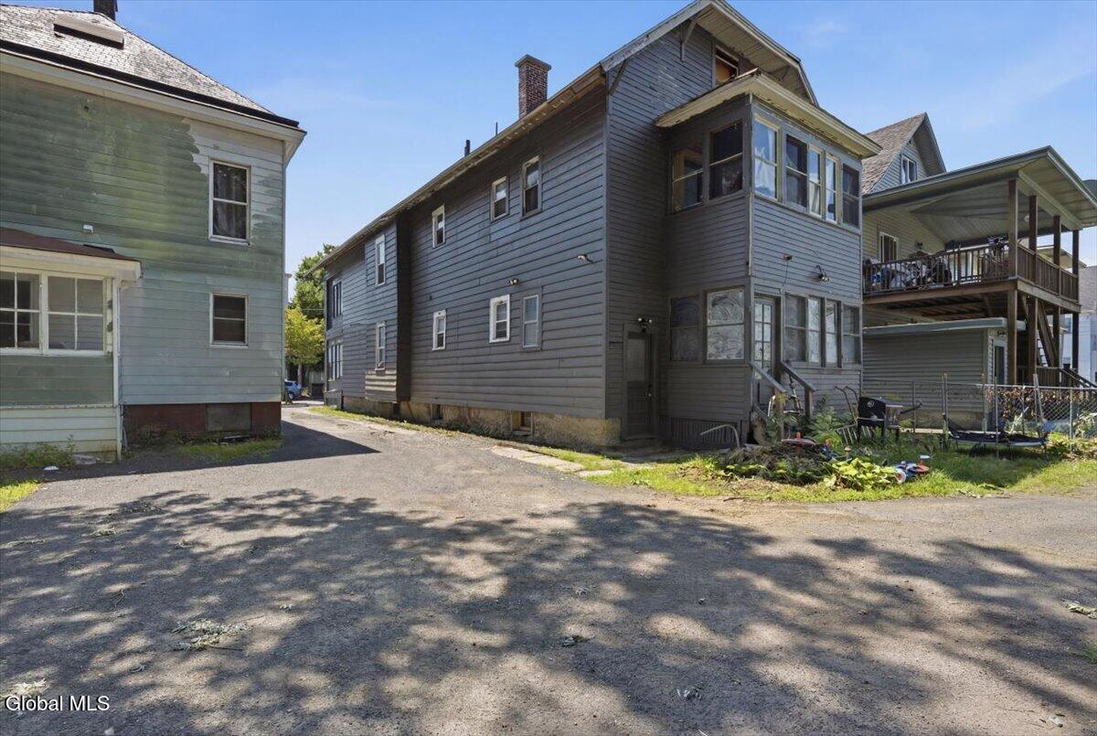 339 Delaware Avenue Albany NY 12209