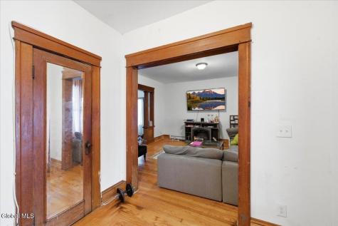 339 Delaware Avenue Albany NY 12209