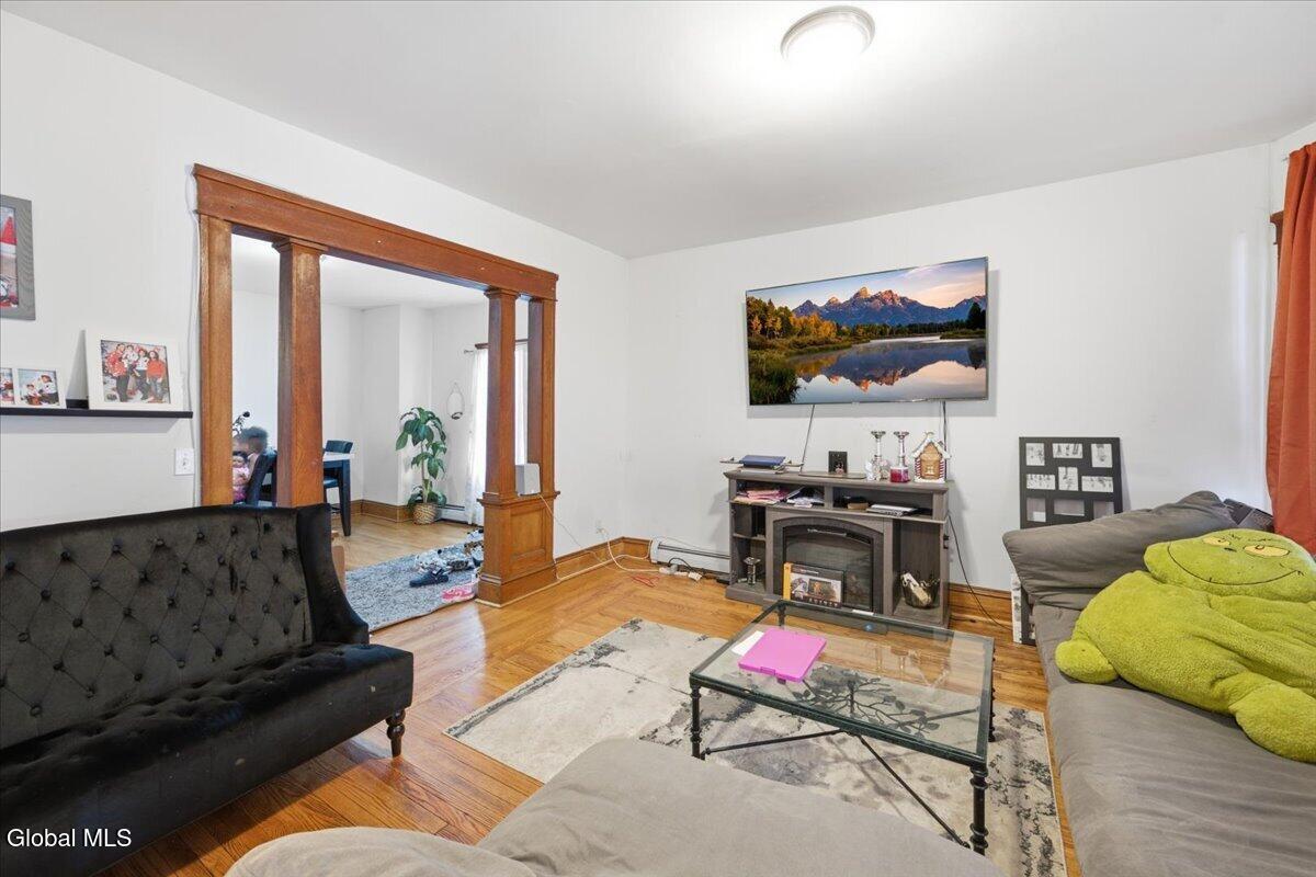 339 Delaware Avenue Albany NY 12209