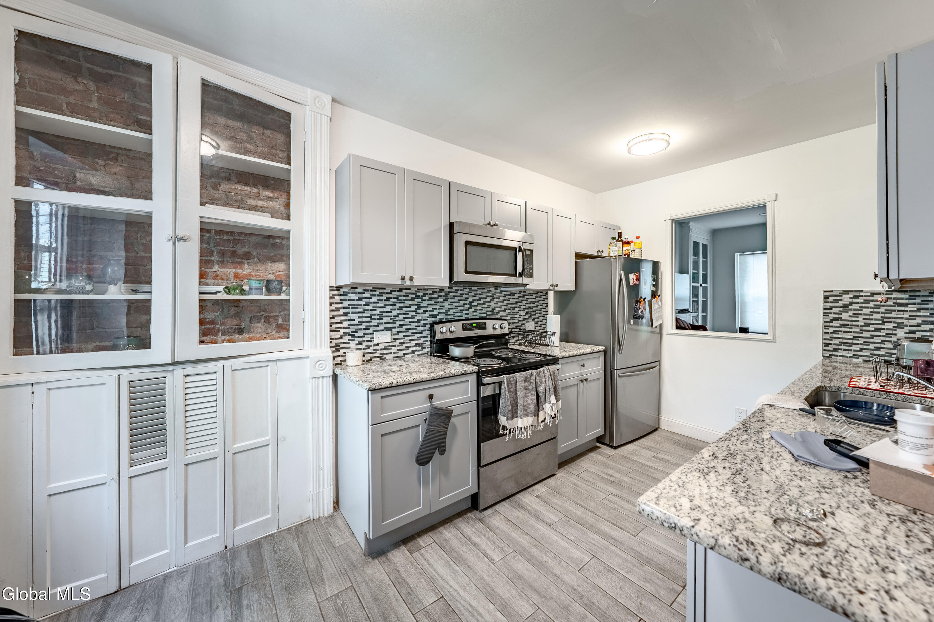 177 Lancaster Street Albany NY 12210