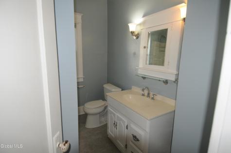 1114 Mcclellan Street Schenectady NY 12309