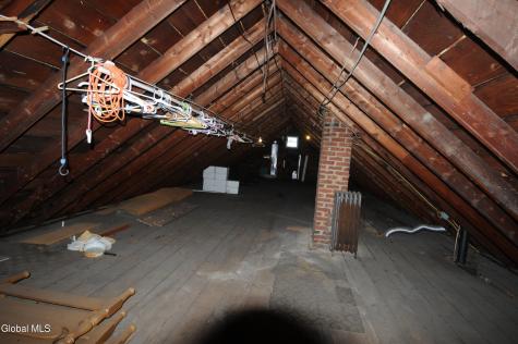 1114 Mcclellan Street Schenectady NY 12309