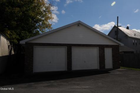 1114 Mcclellan Street Schenectady NY 12309