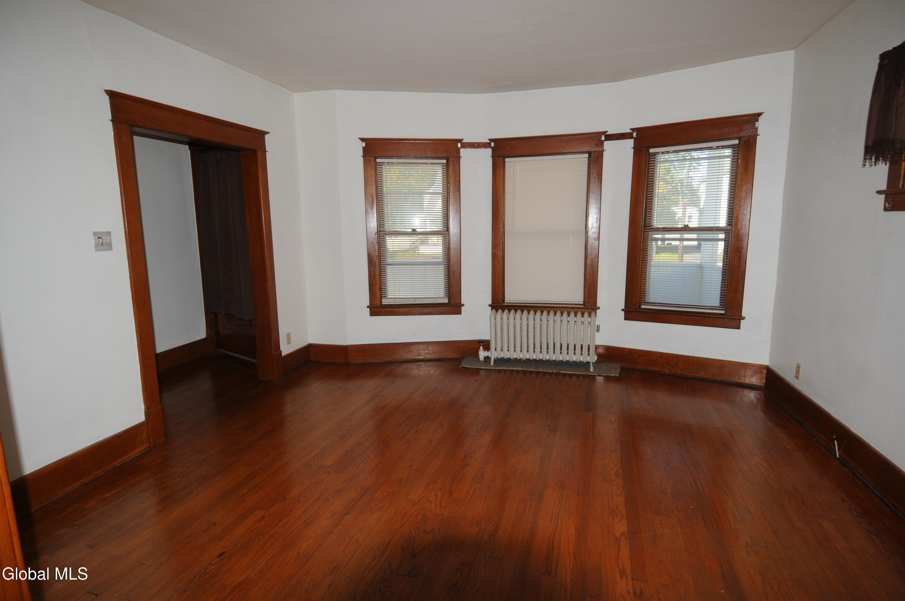 1114 Mcclellan Street Schenectady NY 12309