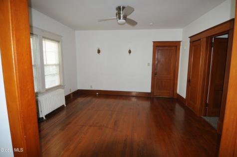 1114 Mcclellan Street Schenectady NY 12309