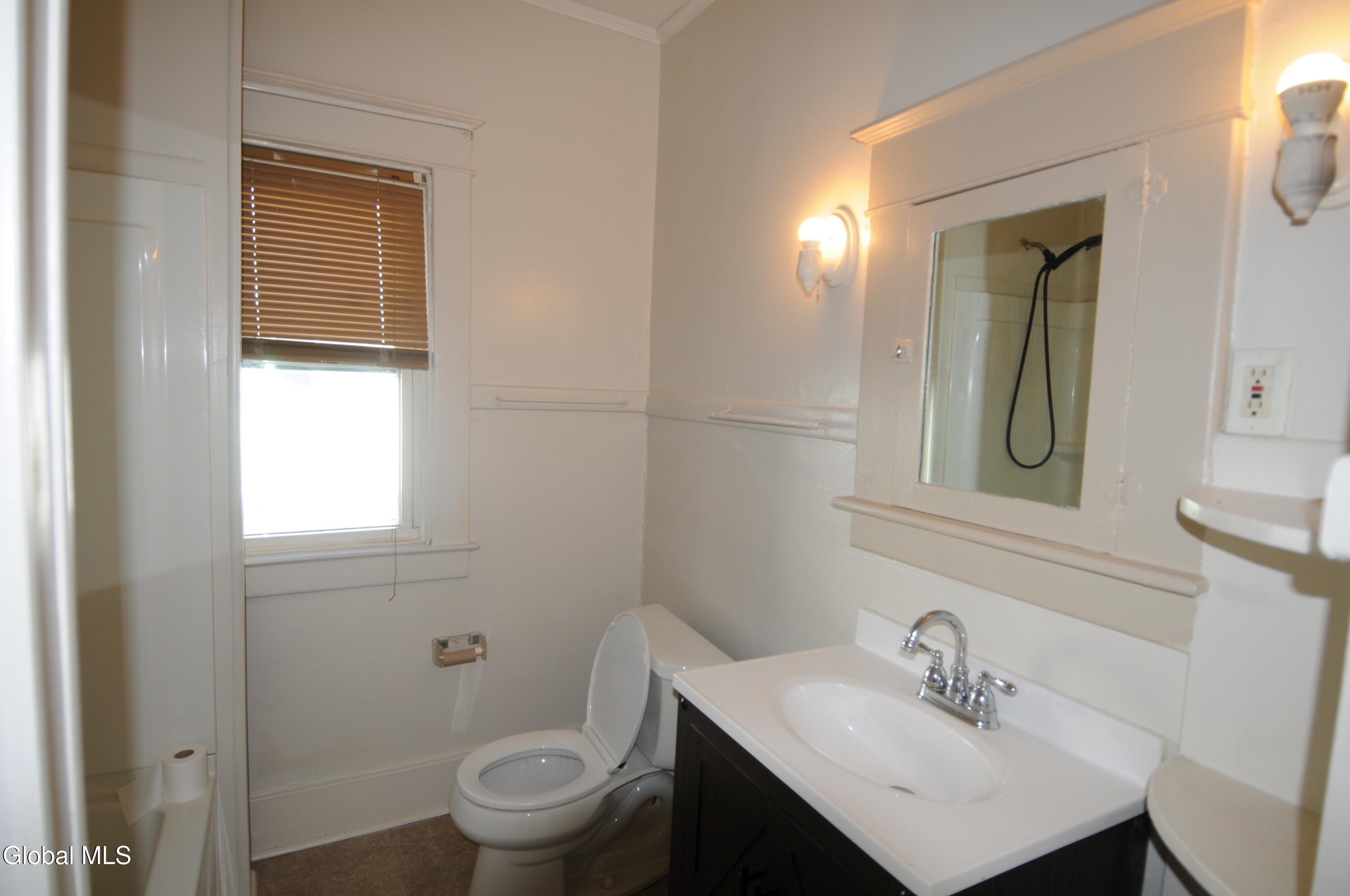 1114 Mcclellan Street Schenectady NY 12309