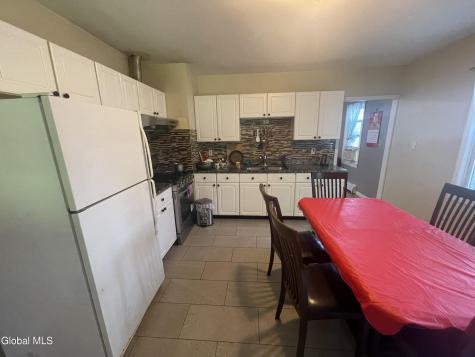 11 Sunnyside Avenue Albany NY 12205