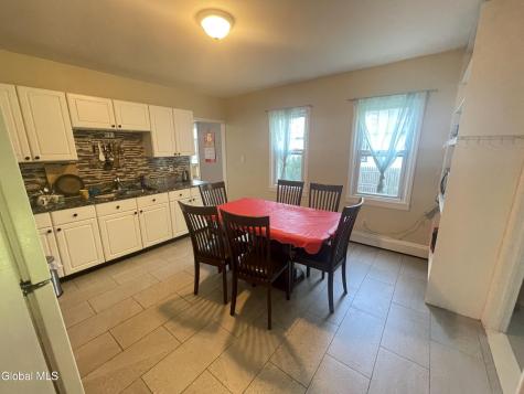 11 Sunnyside Avenue Albany NY 12205
