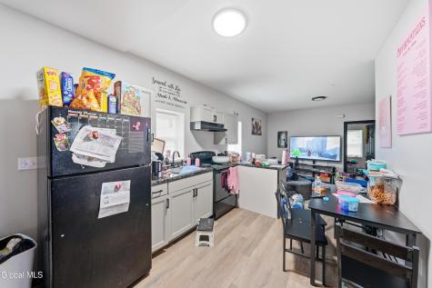 326 9th Street Troy NY 12180