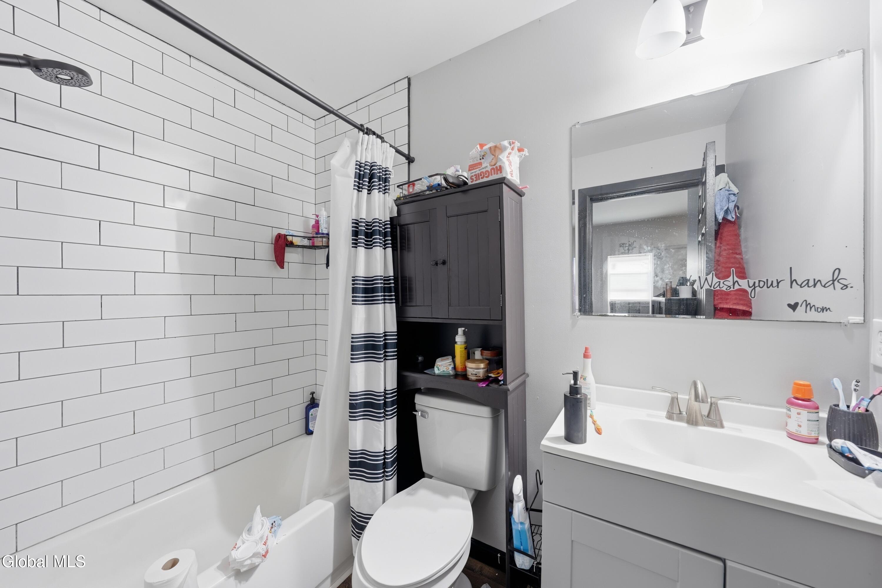 326 9th Street Troy NY 12180