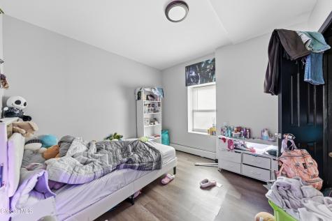 326 9th Street Troy NY 12180