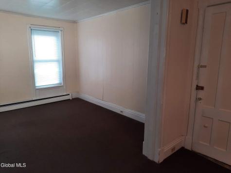 1622 4th Avenue Watervliet NY 12189