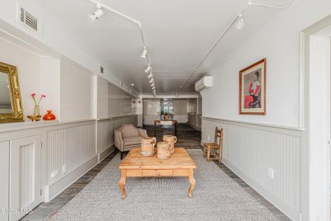 323 Warren Street Hudson NY 12534
