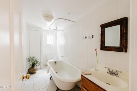 323 Warren Street Hudson NY 12534