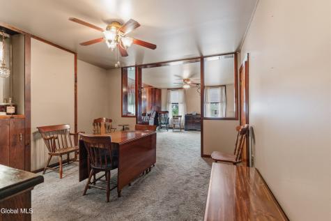 29 Washington Avenue Waterford NY 12188