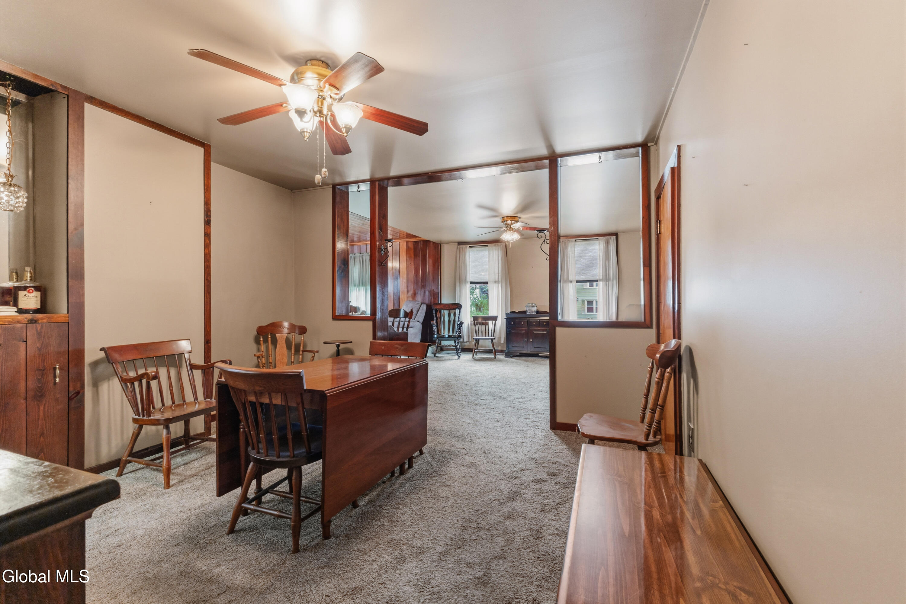 29 Washington Avenue Waterford NY 12188