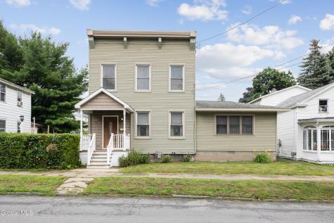 29 Washington Avenue Waterford NY 12188