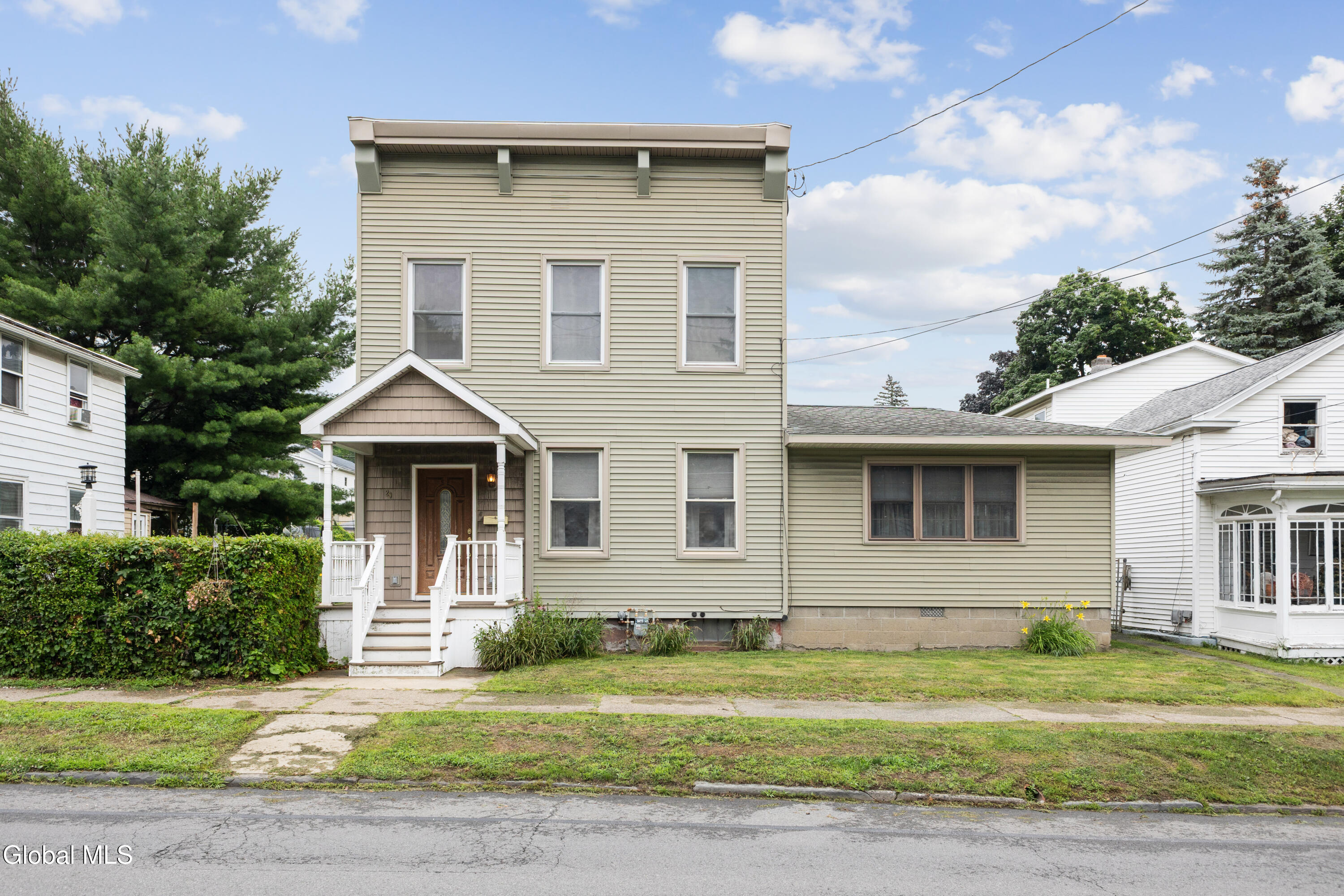 29 Washington Avenue Waterford NY 12188