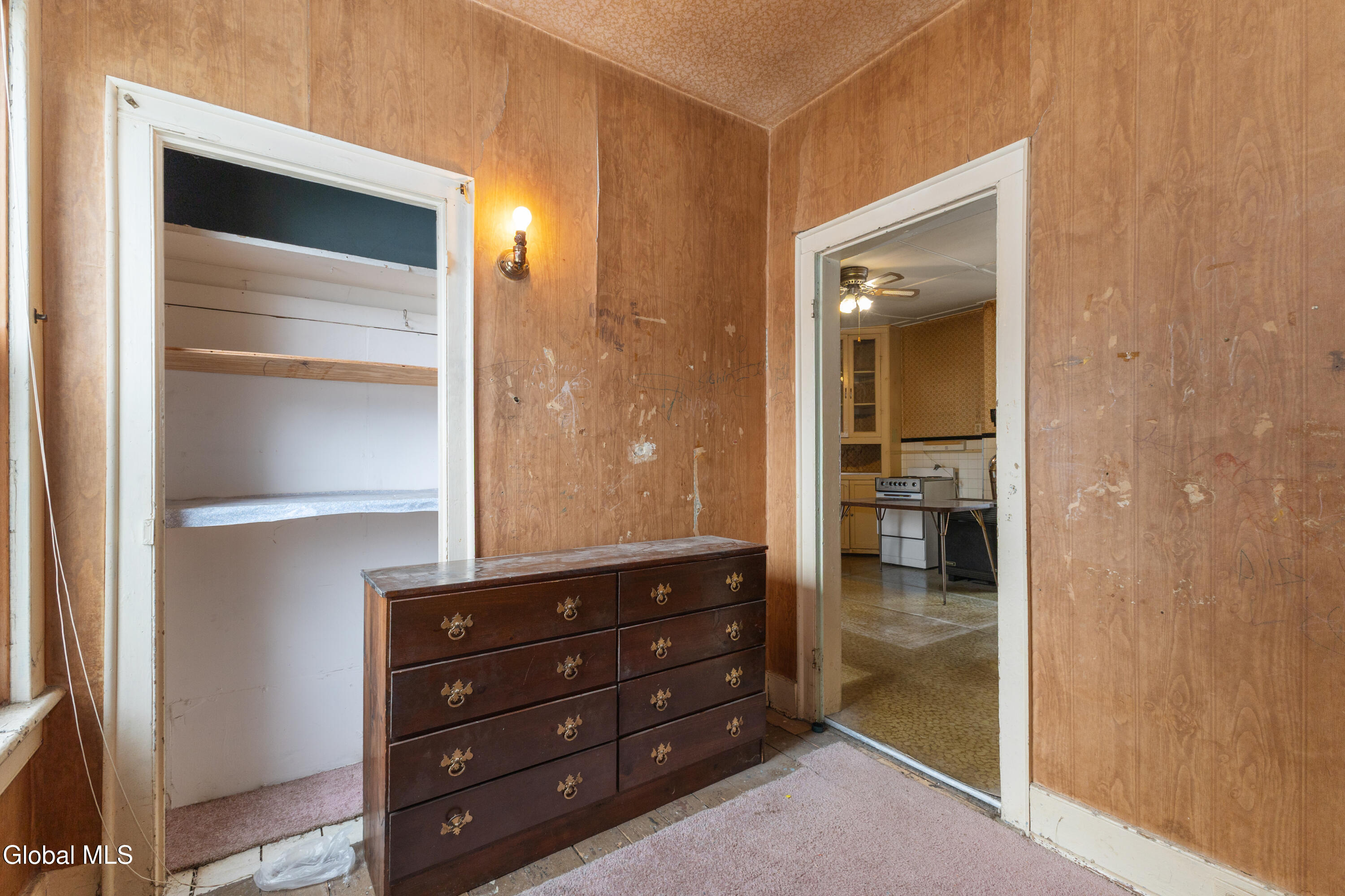 29 Washington Avenue Waterford NY 12188