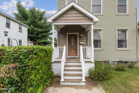 29 Washington Avenue Waterford NY 12188