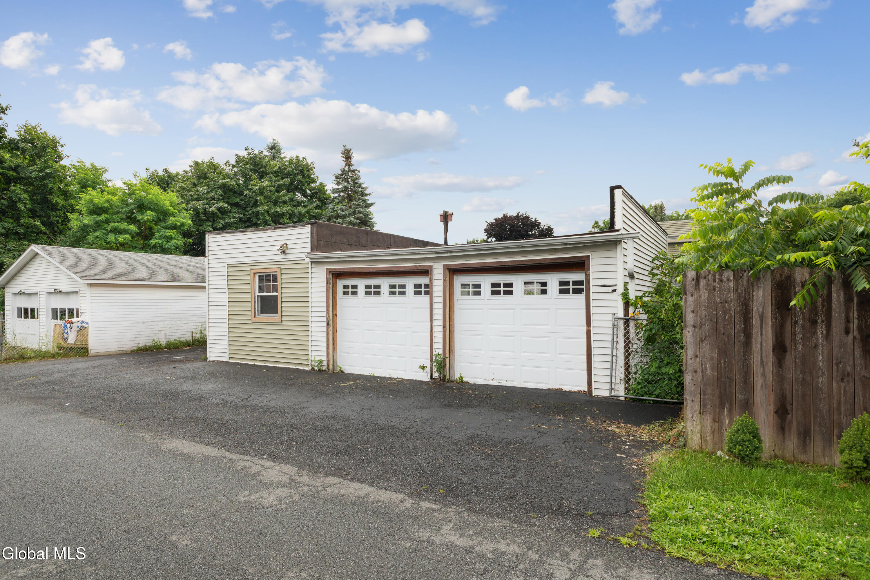 29 Washington Avenue Waterford NY 12188