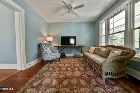 168-170 Brookside Avenue Amsterdam NY 12010