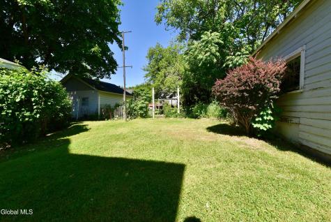 168-170 Brookside Avenue Amsterdam NY 12010