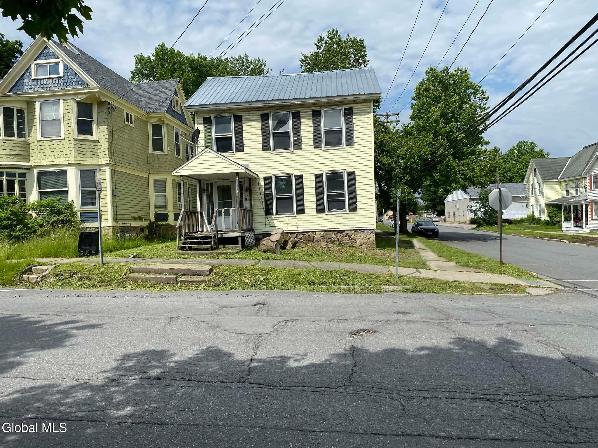 25 N Perry Street Johnstown NY 12095