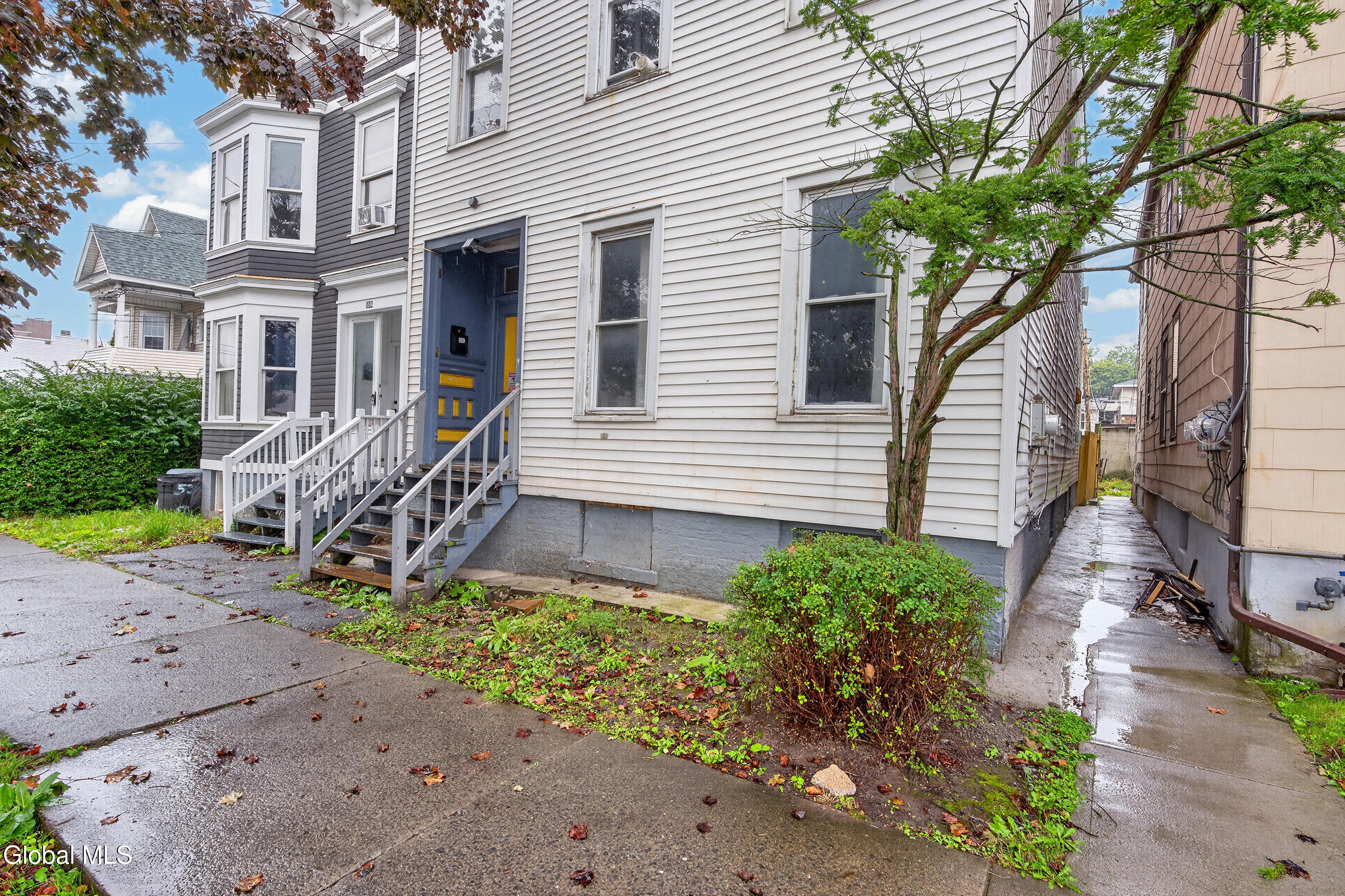 556 Washington Avenue Albany NY 12203
