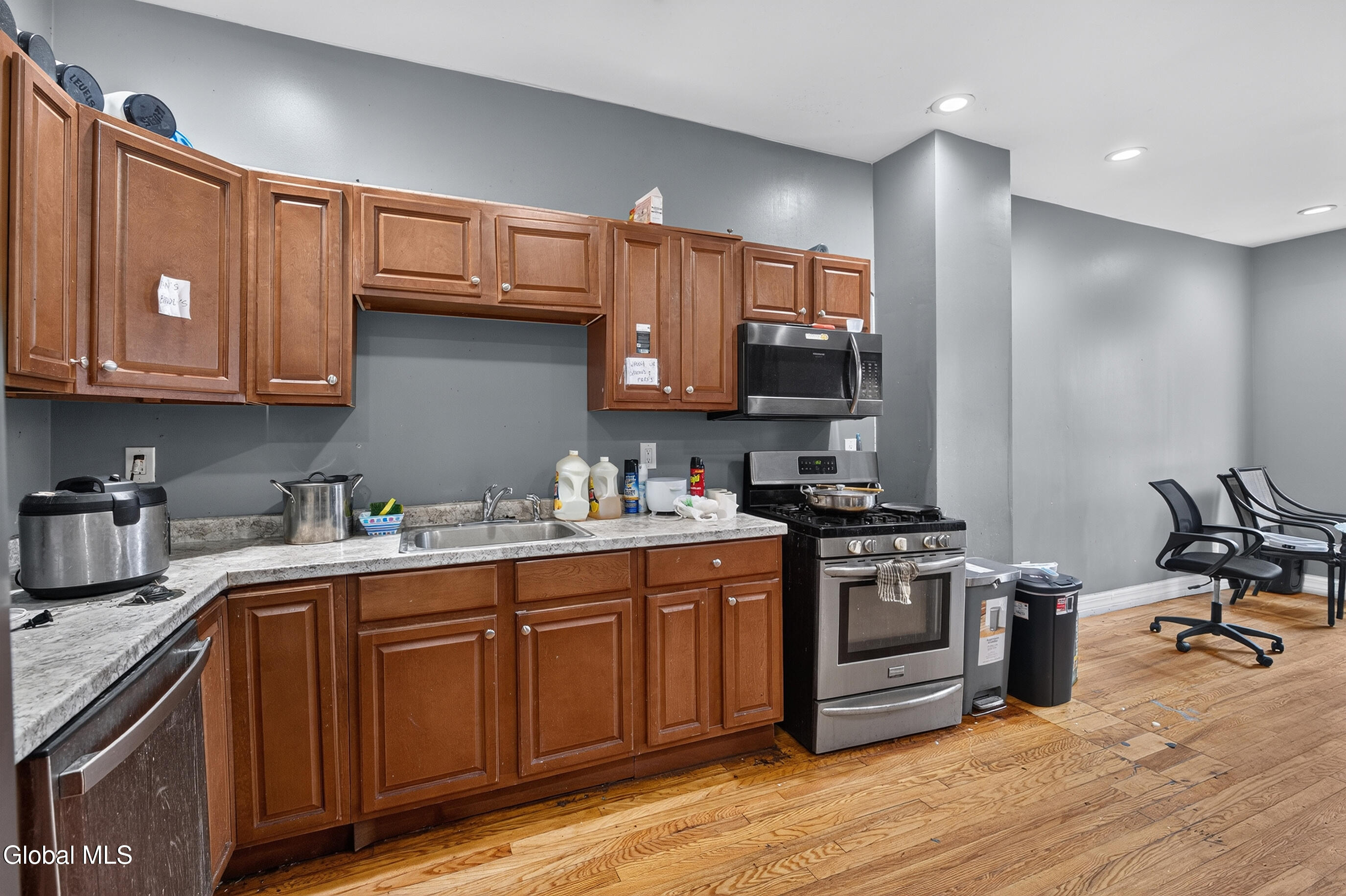 556 Washington Avenue Albany NY 12203