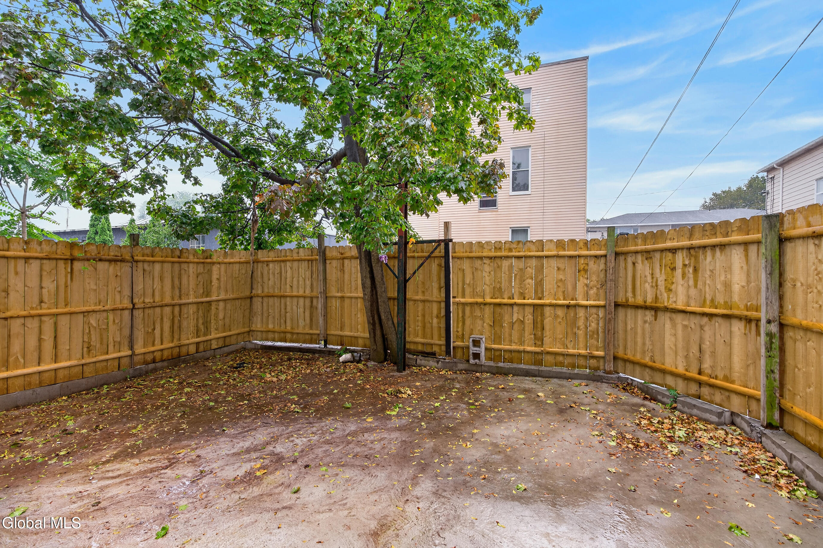 556 Washington Avenue Albany NY 12203