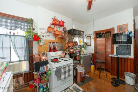 415 3rd Street Troy NY 12180