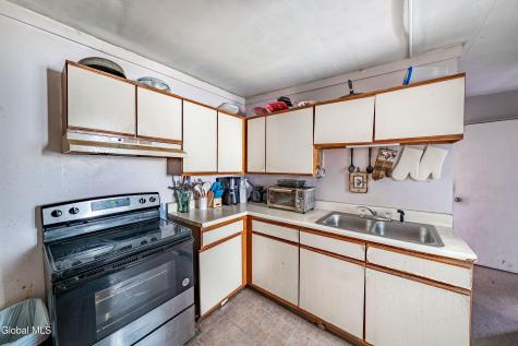 304 2nd Street Troy NY 12180