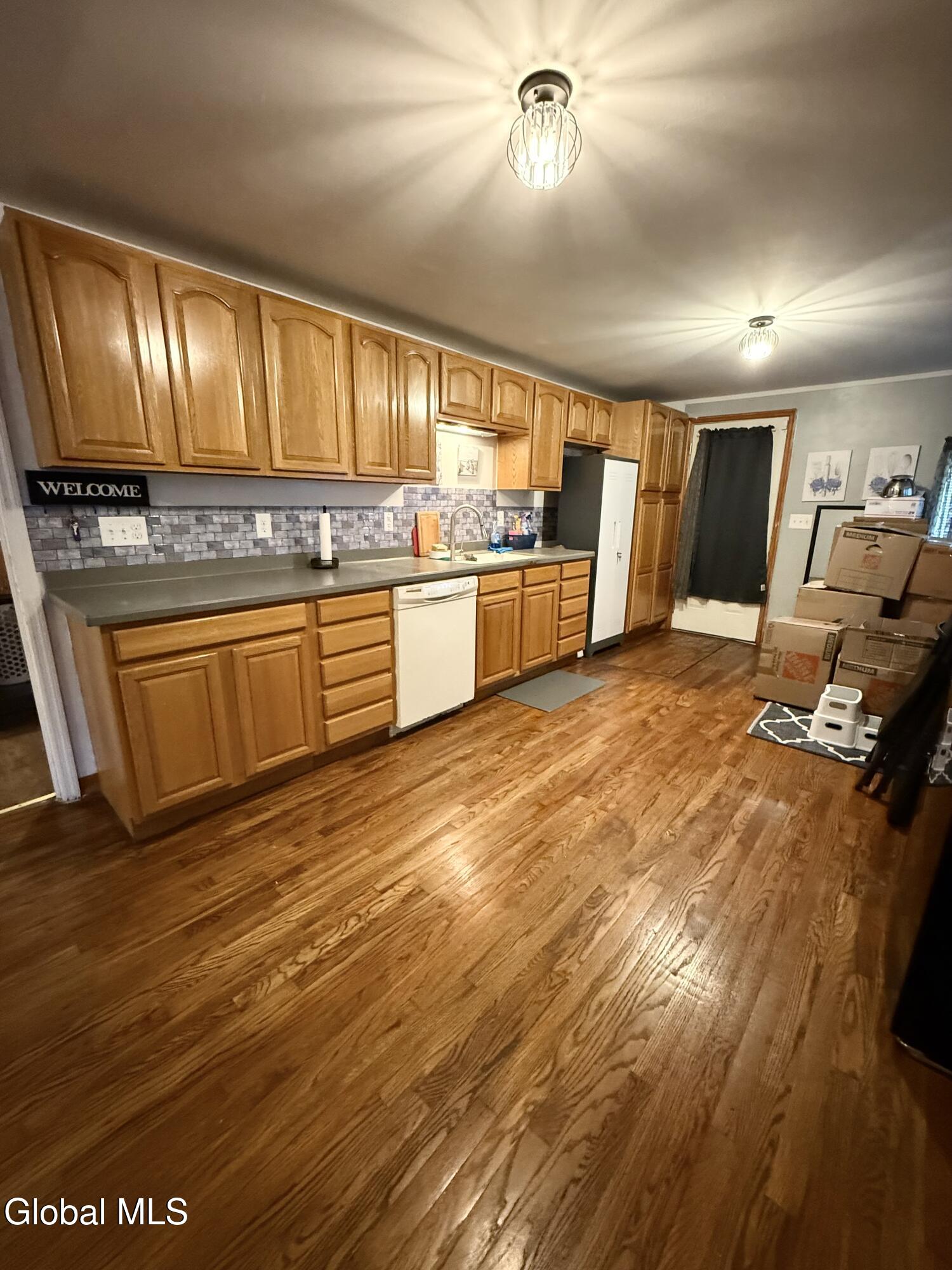 404 8th Street Troy NY 12180
