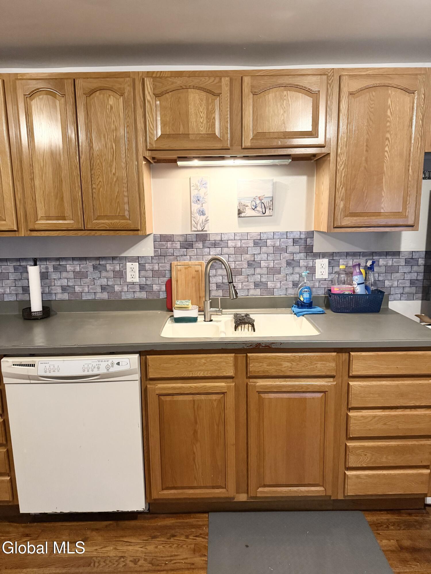 404 8th Street Troy NY 12180