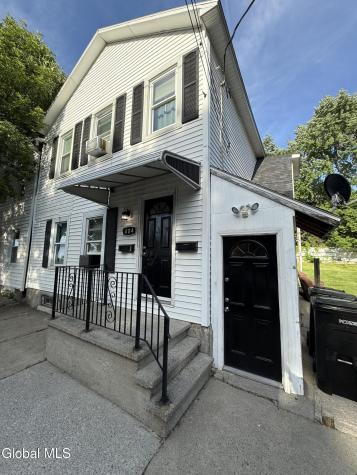 404 8th Street Troy NY 12180
