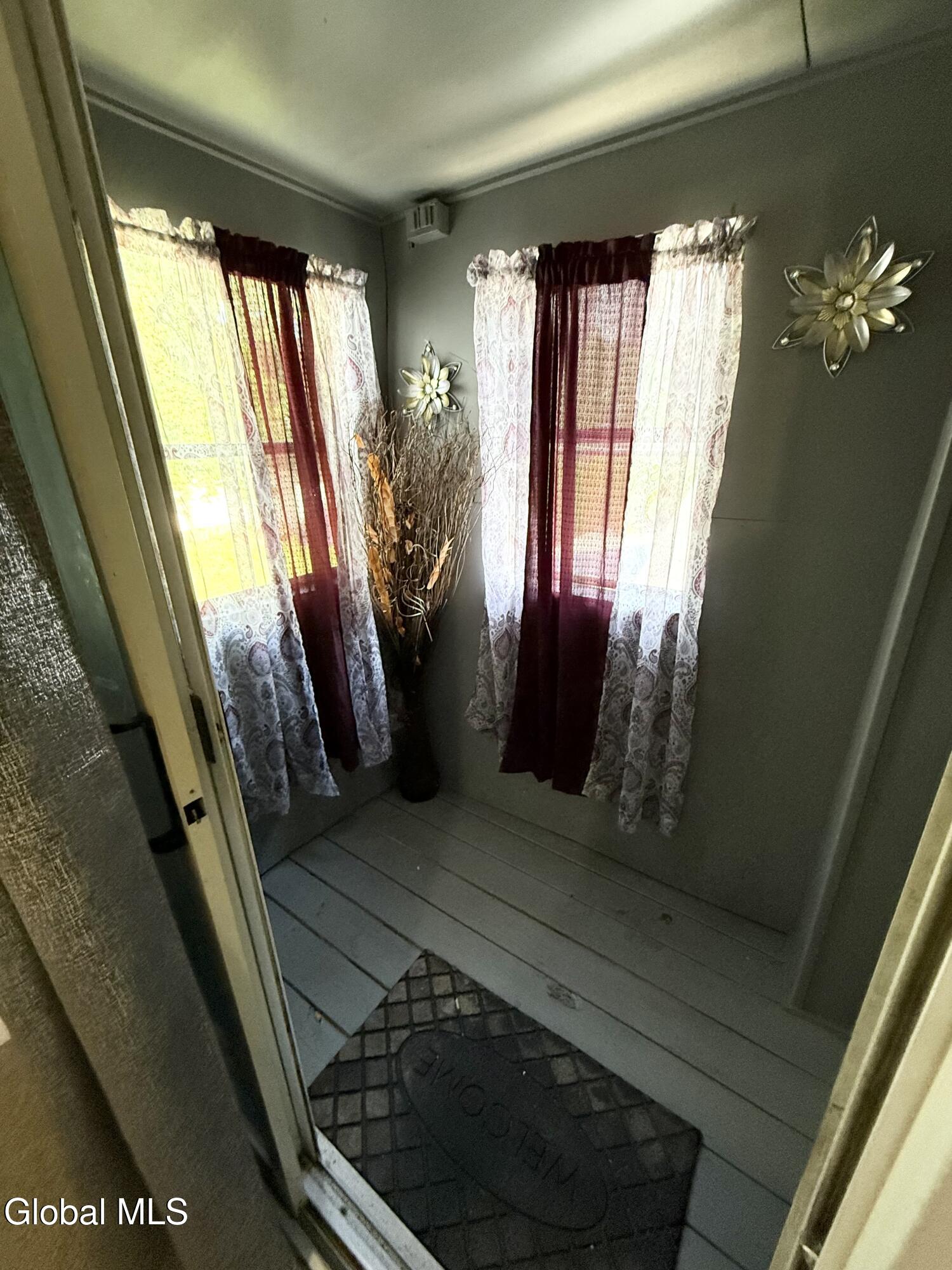 404 8th Street Troy NY 12180