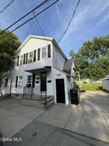 404 8th Street Troy NY 12180