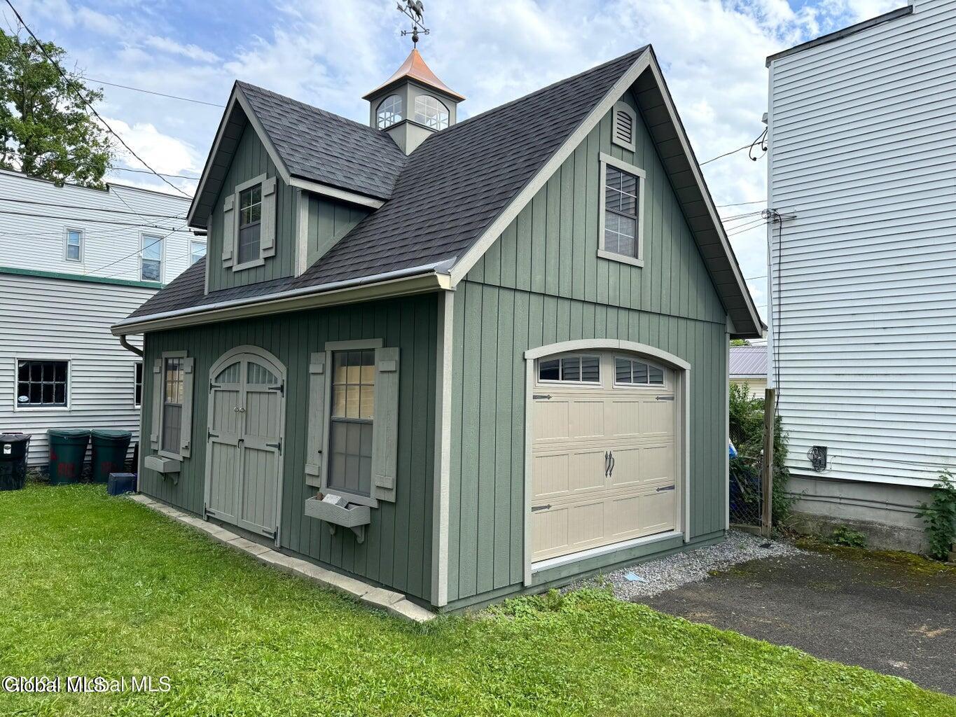 1206 5th Avenue Watervliet NY 12189