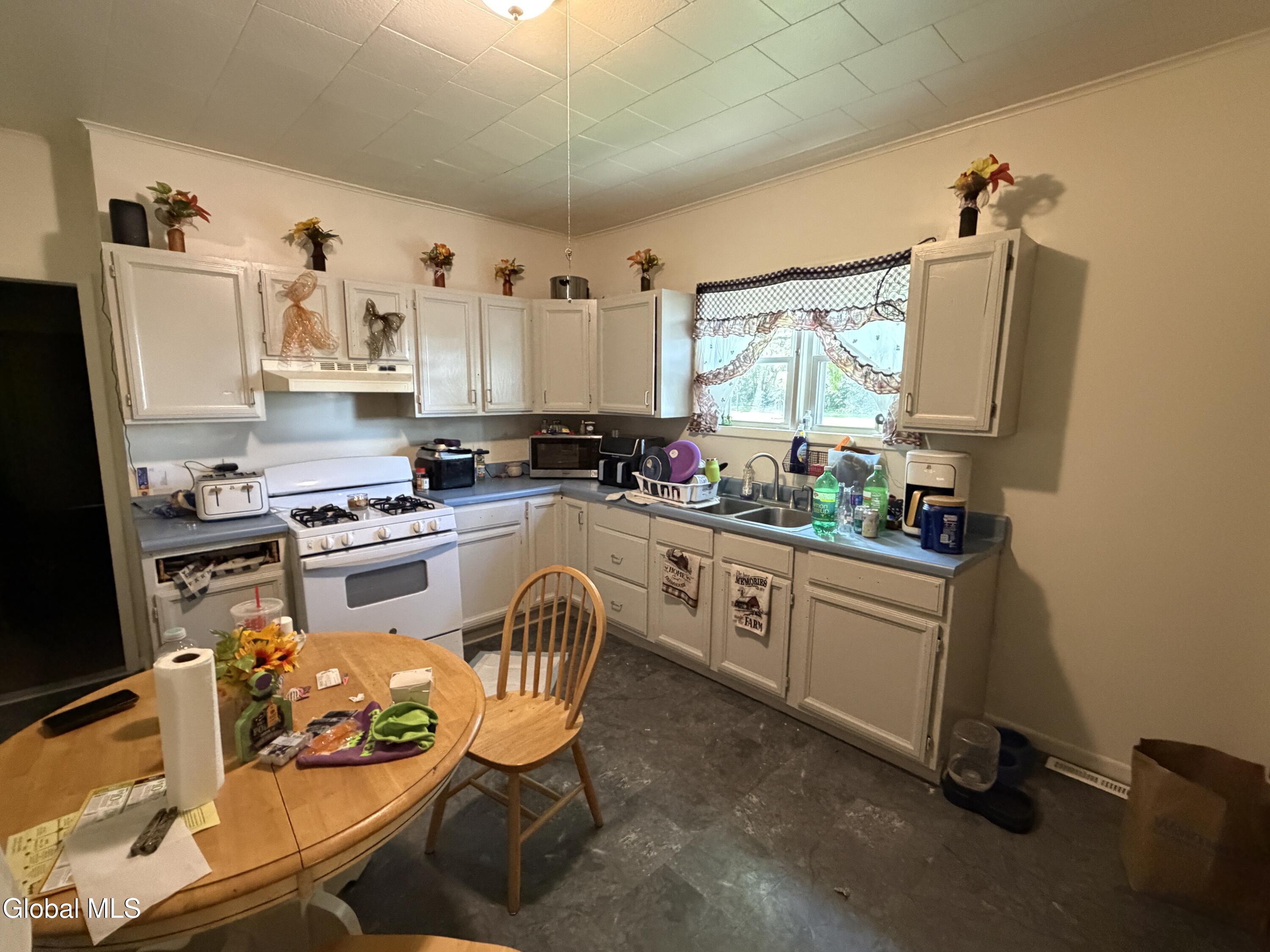 132 Johnston Avenue Cohoes NY 12047