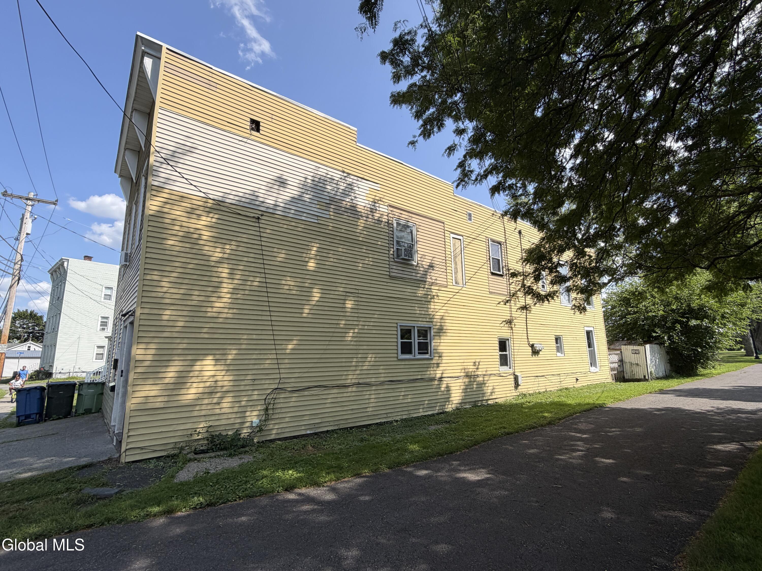 132 Johnston Avenue Cohoes NY 12047