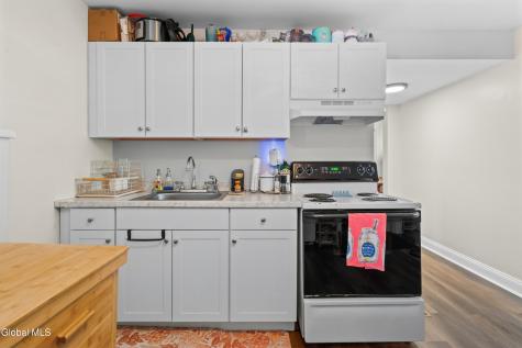 1047 Gillespie Street Schenectady NY 12308