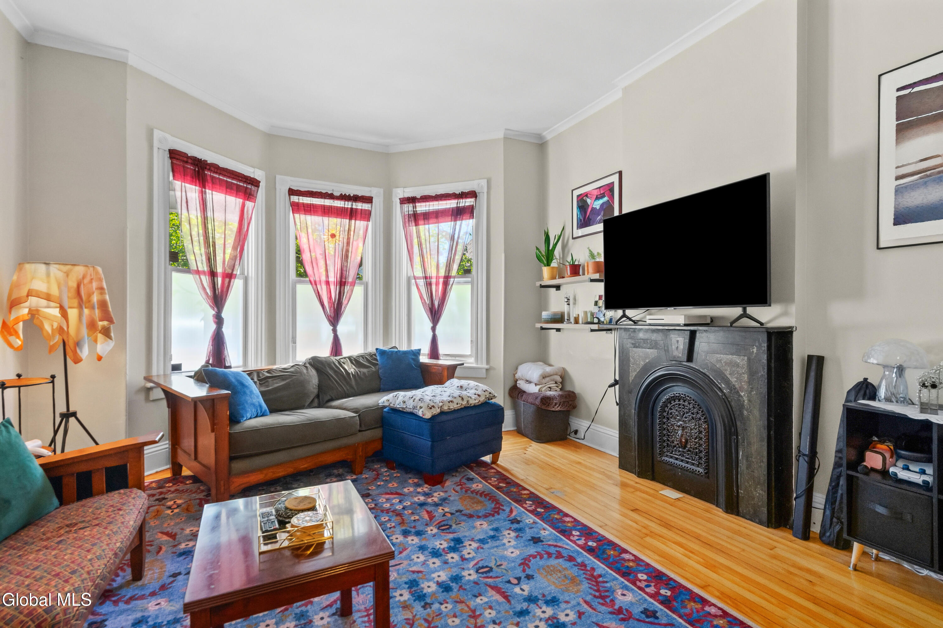 1047 Gillespie Street Schenectady NY 12308