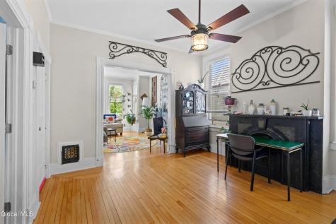 1047 Gillespie Street Schenectady NY 12308