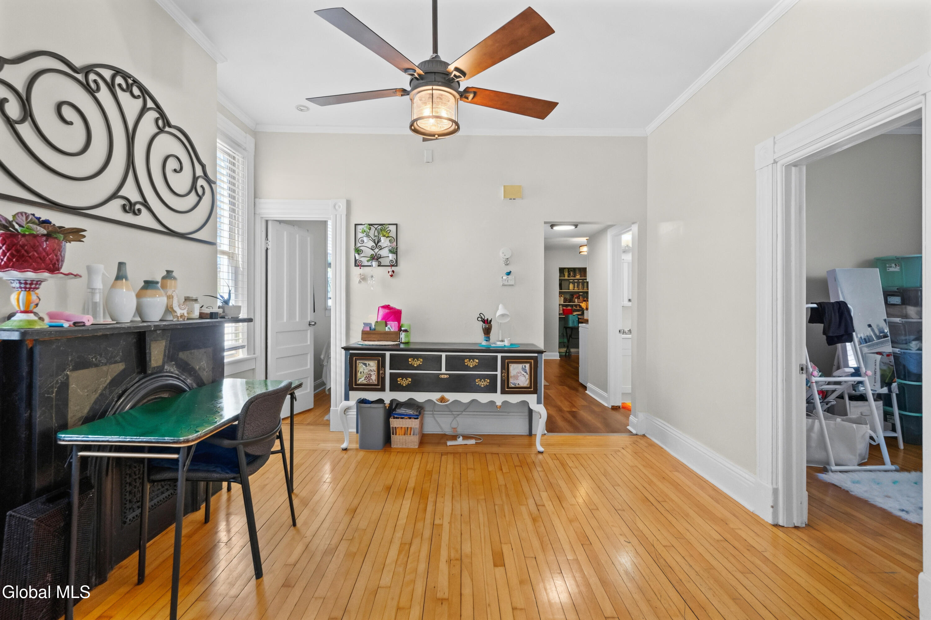 1047 Gillespie Street Schenectady NY 12308