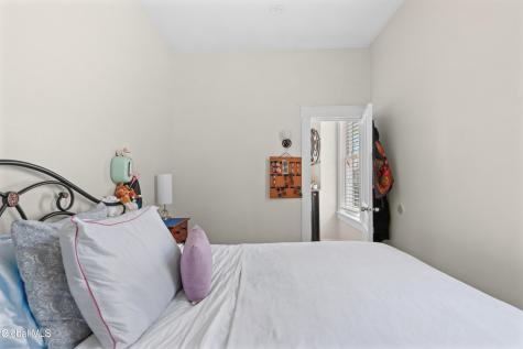 1047 Gillespie Street Schenectady NY 12308