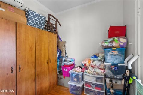 1047 Gillespie Street Schenectady NY 12308