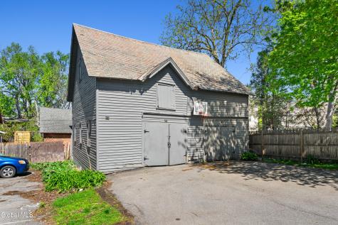 1047 Gillespie Street Schenectady NY 12308